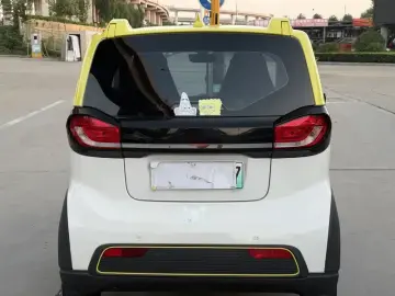 2017 Baojun E100 с пробегом 50 000 км