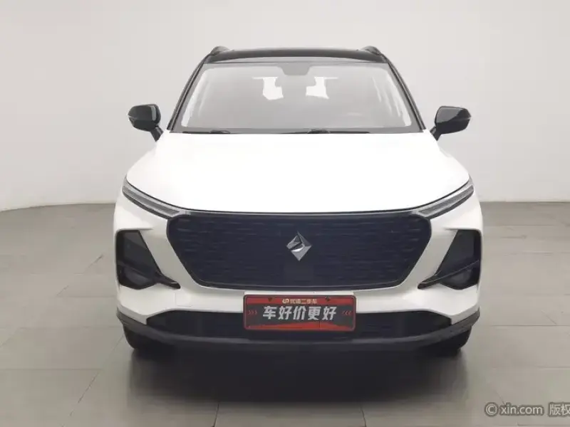 2019 Baojun RS-3 с пробегом 32 400 км