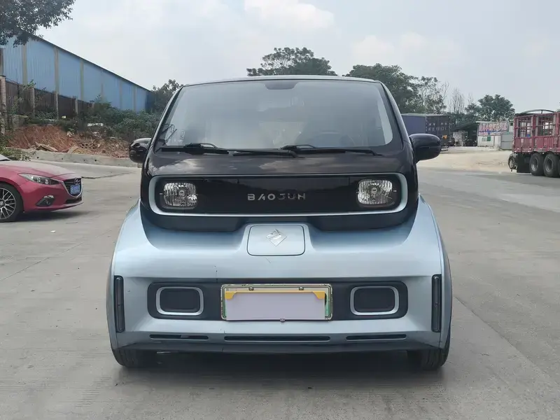 2020 Baojun E300 с пробегом 19 000 км