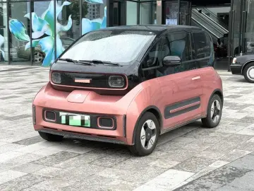 Baojun E300