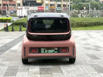 2020 Baojun E300 с пробегом 50 000 км