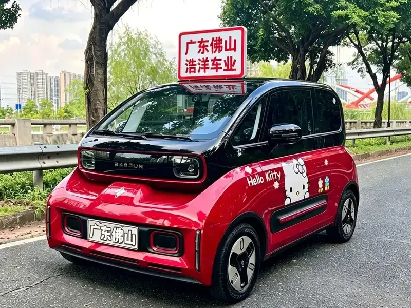 2020 Baojun E300 с пробегом 25 000 км