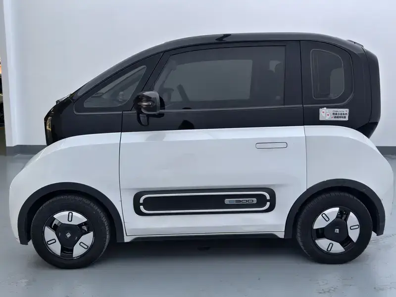 2020 Baojun E300 с пробегом 43 600 км