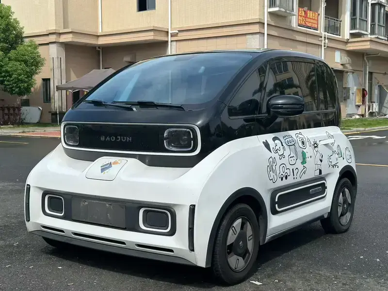 2020 Baojun E300 с пробегом 50 000 км