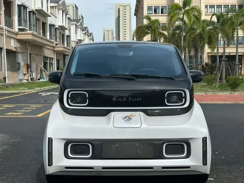2020 Baojun E300 с пробегом 50 000 км
