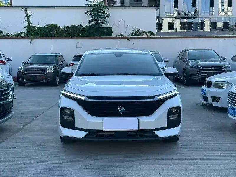 2020 Baojun RC-5 с пробегом 30 000 км
