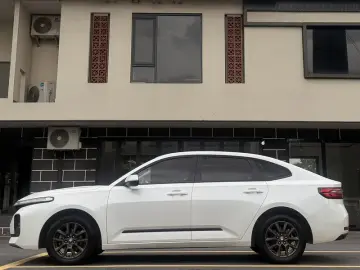 2020 Baojun RC-5 с пробегом 43 000 км