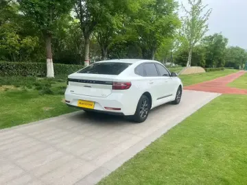 2020 Baojun RC-5 с пробегом 13 000 км