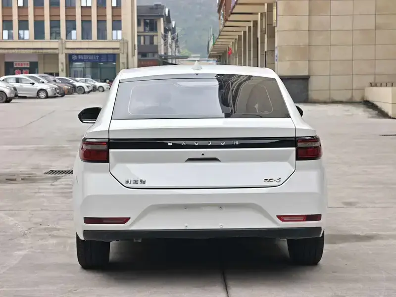 2020 Baojun RC-5 с пробегом 90 000 км