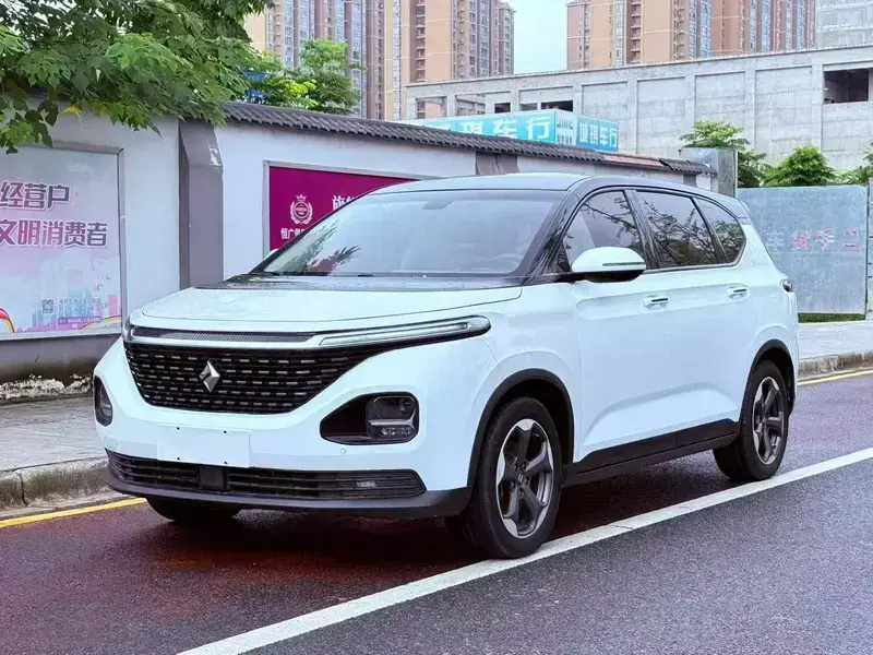 2019 Baojun RM-5 с пробегом 82 000 км