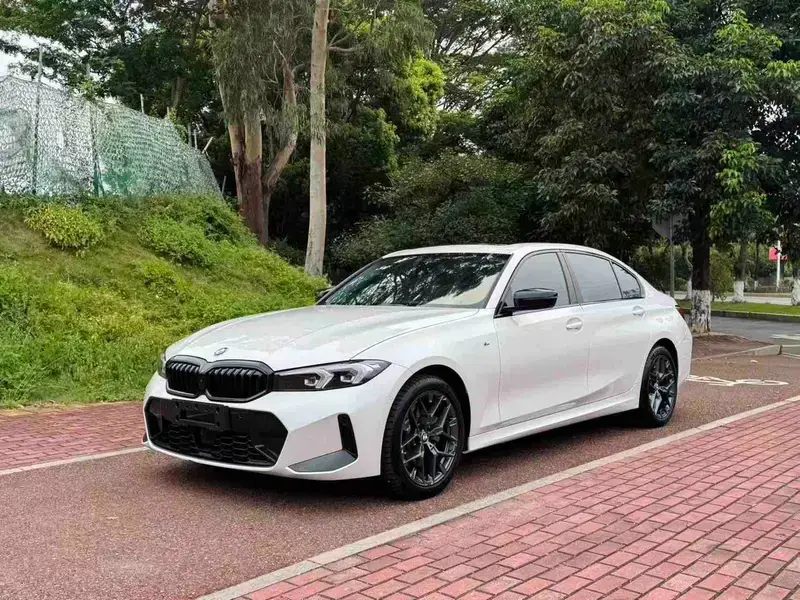 2025 BMW 3 серии с пробегом 19 000 км