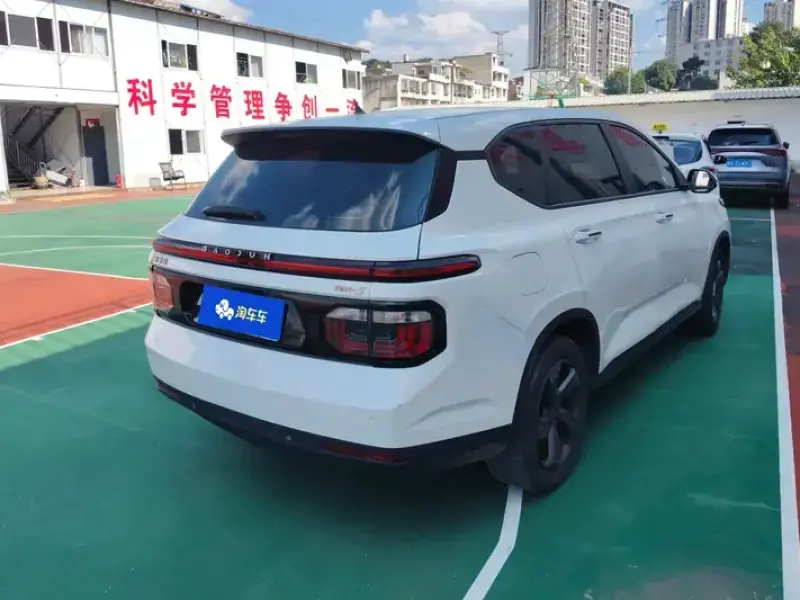 2019 Baojun RM-5 с пробегом 82 000 км