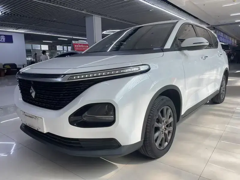 2019 Baojun RM-5 с пробегом 64 000 км