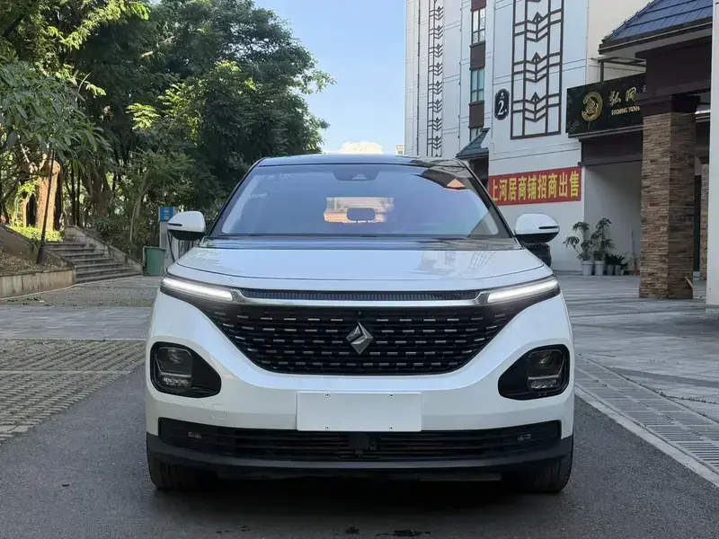 2019 Baojun RM-5 с пробегом 75 000 км