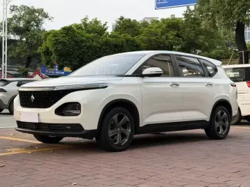 2019 Baojun RM-5 с пробегом 100 000 км