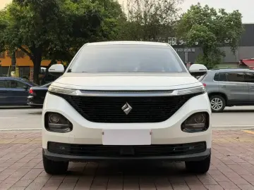 2019 Baojun RM-5 с пробегом 100 000 км