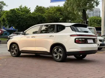 2019 Baojun RM-5 с пробегом 100 000 км