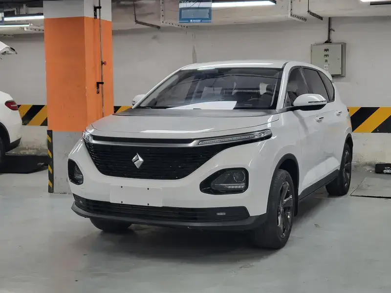 2019 Baojun RM-5 с пробегом 68 000 км