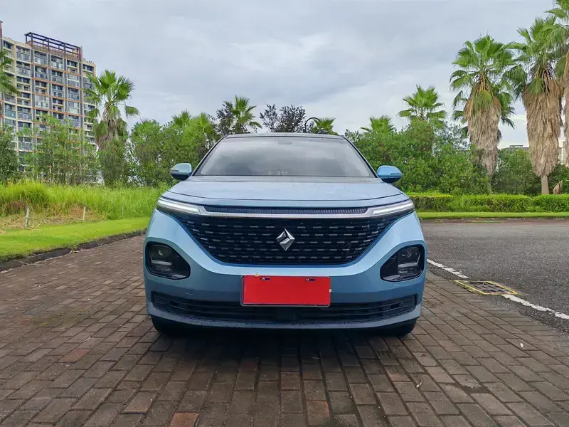 2019 Baojun RM-5 с пробегом 47 000 км