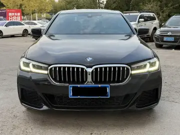 2023 BMW 5 серии с пробегом 56 000 км