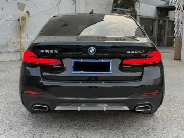 2023 BMW 5 серии с пробегом 56 000 км