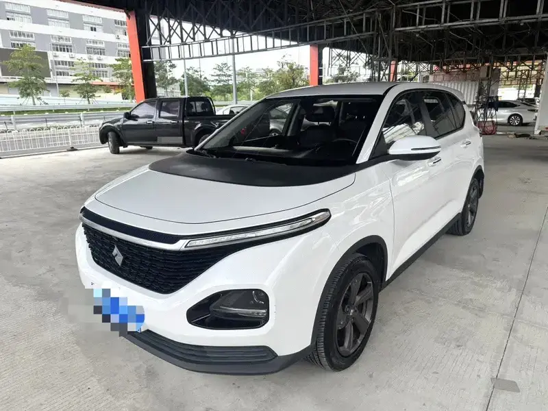 2019 Baojun RM-5 с пробегом 40 000 км