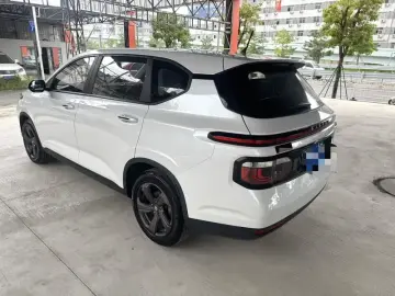 2019 Baojun RM-5 с пробегом 40 000 км