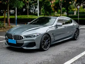 BMW 8 серии