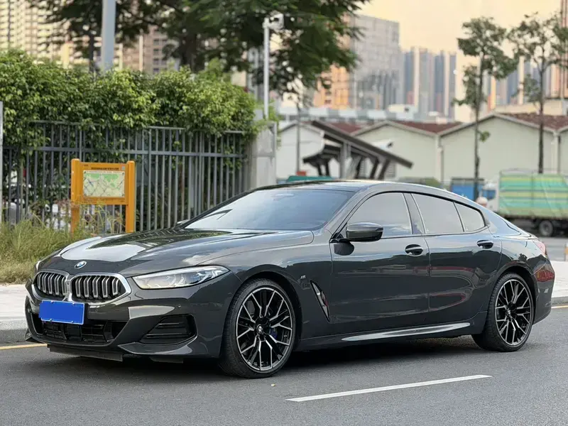 2022 BMW 8 серии с пробегом 40 000 км