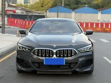 2022 BMW 8 серии с пробегом 40 000 км