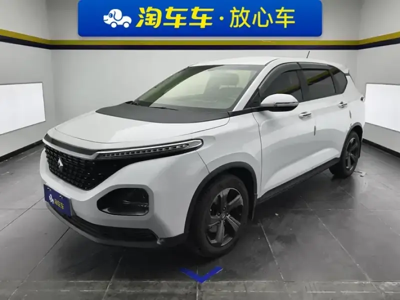 2019 Baojun RM-5 с пробегом 47 000 км