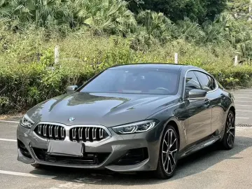 BMW 8 серии