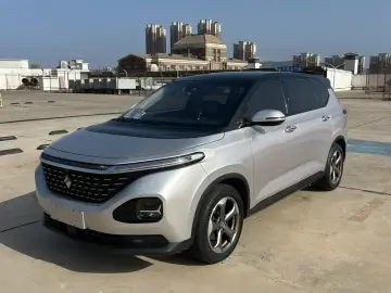 Baojun RM-5
