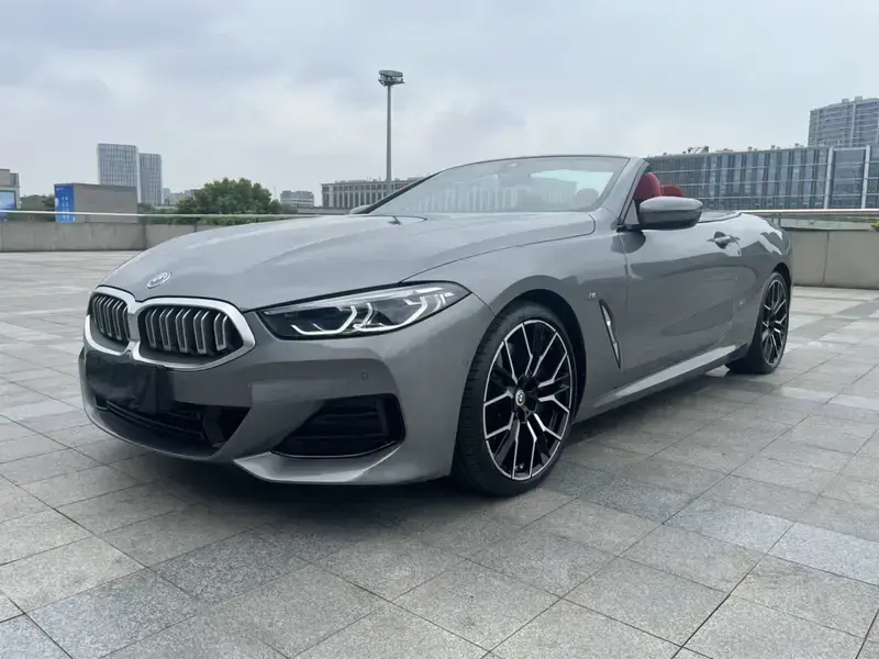 2022 BMW 8 серии с пробегом 8 000 км