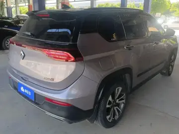 2019 Baojun RS-5 с пробегом 97 000 км