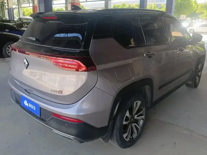 2019 Baojun RS-5 с пробегом 97 000 км