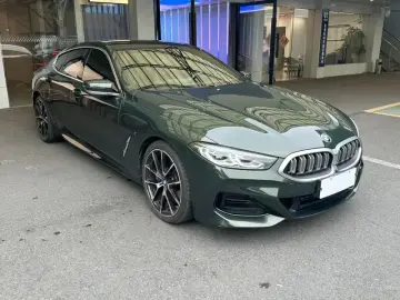 2022 BMW 8 серии с пробегом 50 900 км