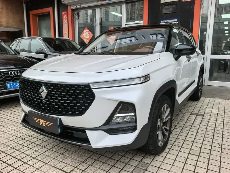 2020 Baojun RS-5 с пробегом 90 000 км