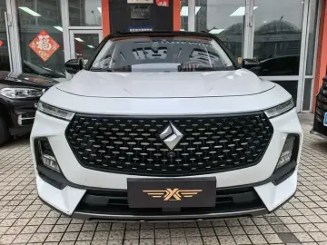 2020 Baojun RS-5 с пробегом 90 000 км