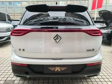 2020 Baojun RS-5 с пробегом 90 000 км