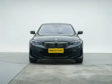 2025 BMW i3 с пробегом 37 000 км