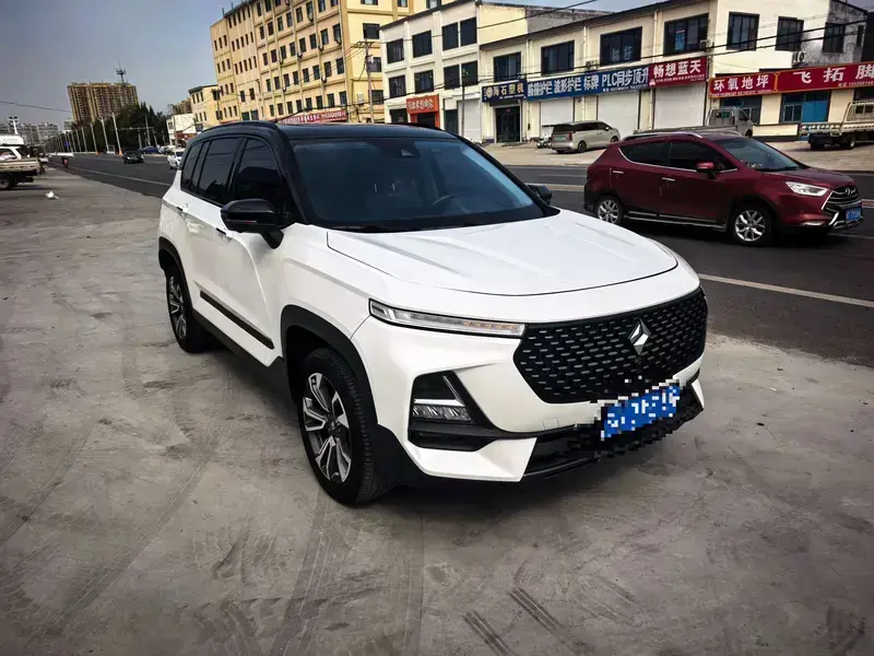 2019 Baojun RS-5 с пробегом 70 000 км