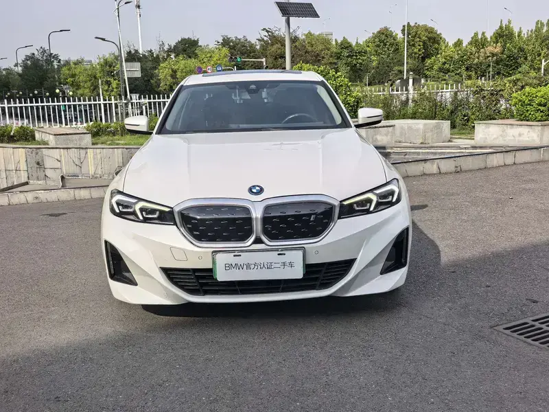 2024 BMW i3 с пробегом 107 000 км