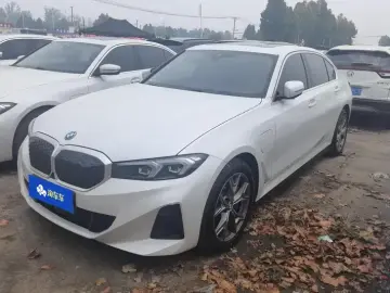 2025 BMW i3 с пробегом 43 000 км