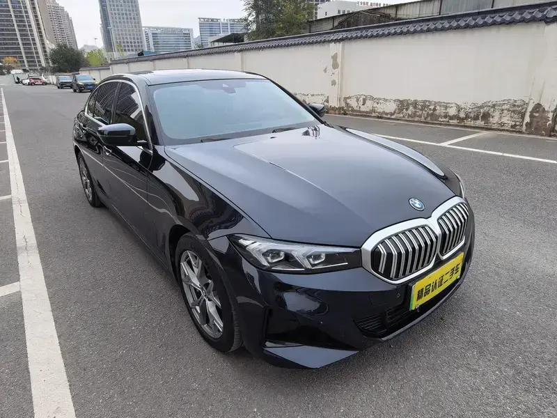 2023 BMW i3 с пробегом 15 000 км