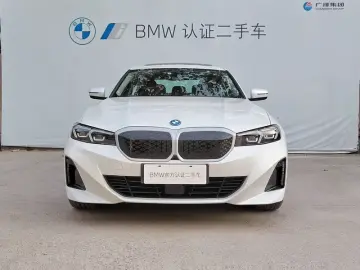 2025 BMW i3 с пробегом 31 000 км