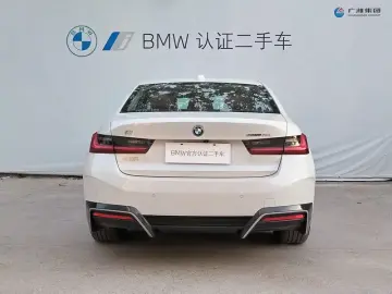 2025 BMW i3 с пробегом 31 000 км