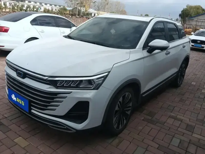 2023 Bestune T77 с пробегом 90 000 км