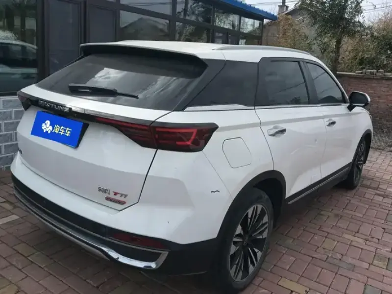 2023 Bestune T77 с пробегом 90 000 км