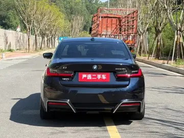 2026 BMW i3 с пробегом 10 000 км